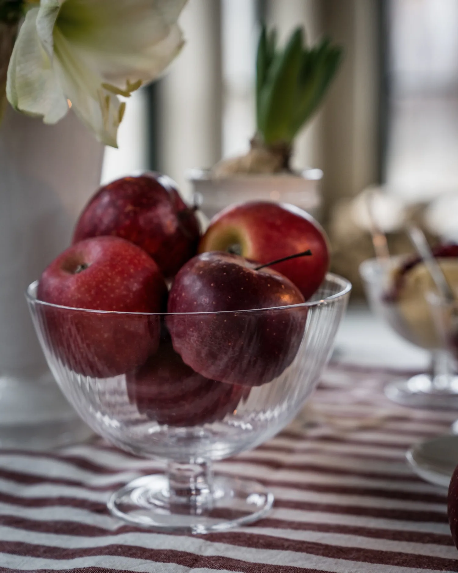 Γυάλινο μπολ με πόδι Ernst σετ των, Ø16,5 cm ERNST