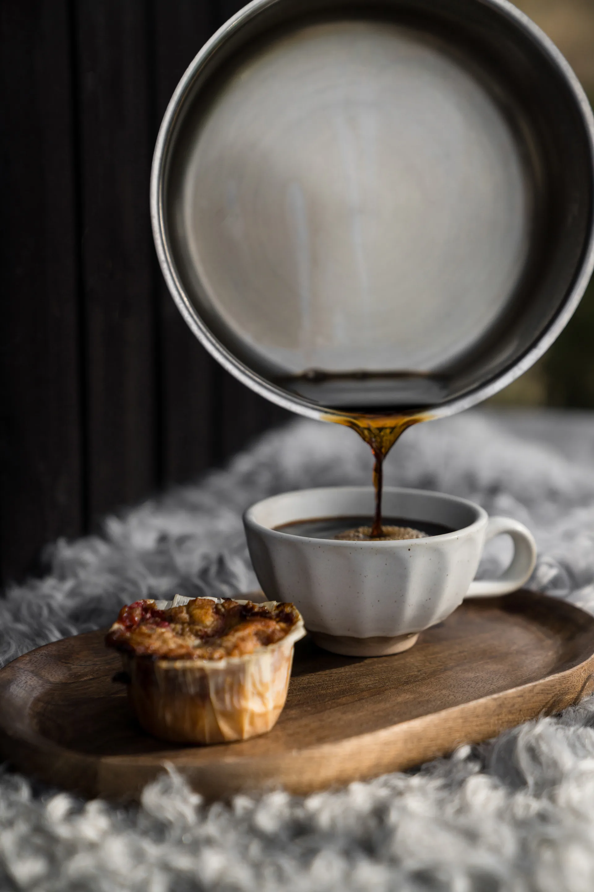 Ernst δίσκος σερβιρίσματος οβάλ 17x28 εκ., Σκούρο καφέ ERNST