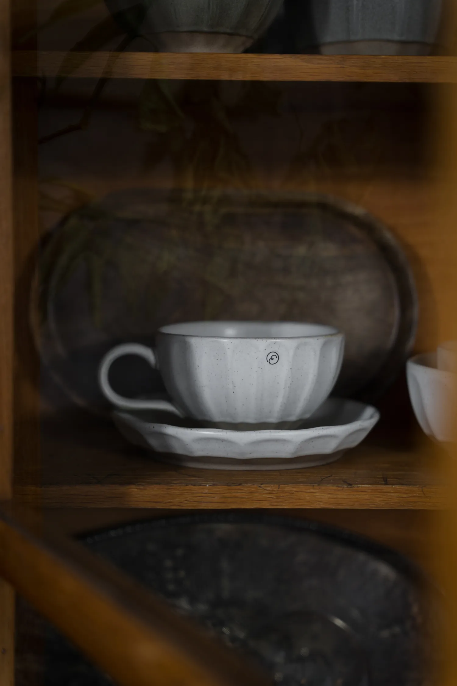 Πιατάκι Ernst από πέτρινα κεραμικά, Λευκό-φυσικό, Ø17x3 εκ. ERNST