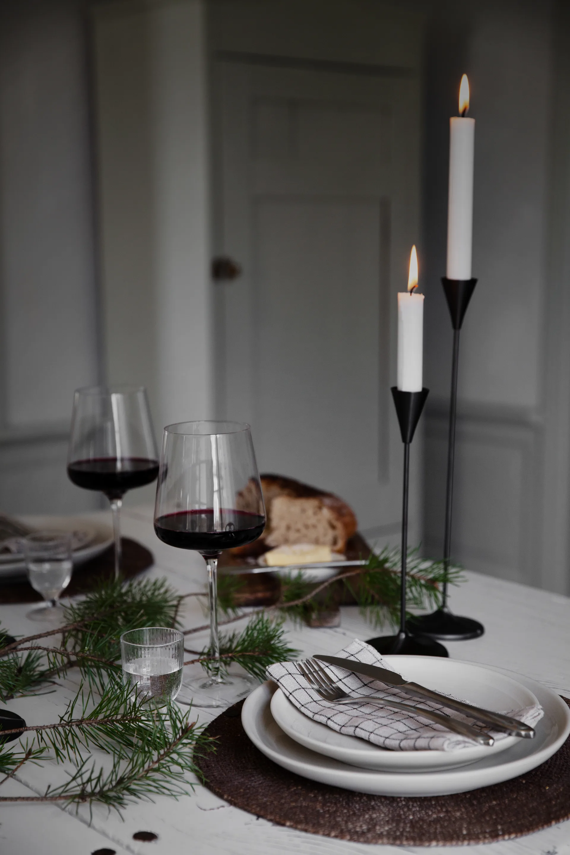 Κηροπήγιο Ernst με επικάλυψη χρωμίου, 25 cm ERNST