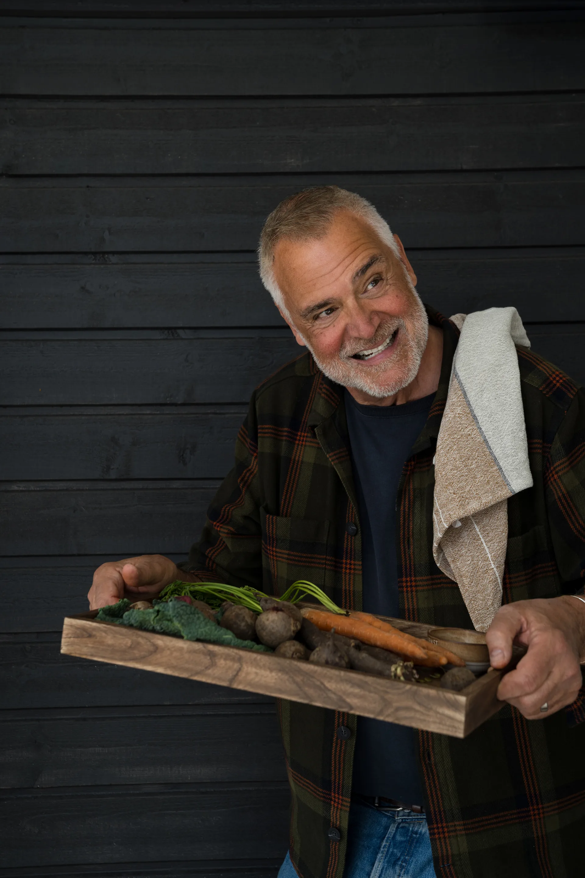 Ernst δίσκος σερβιρίσματος 30x45 εκ., Σκούρο καφέ ERNST