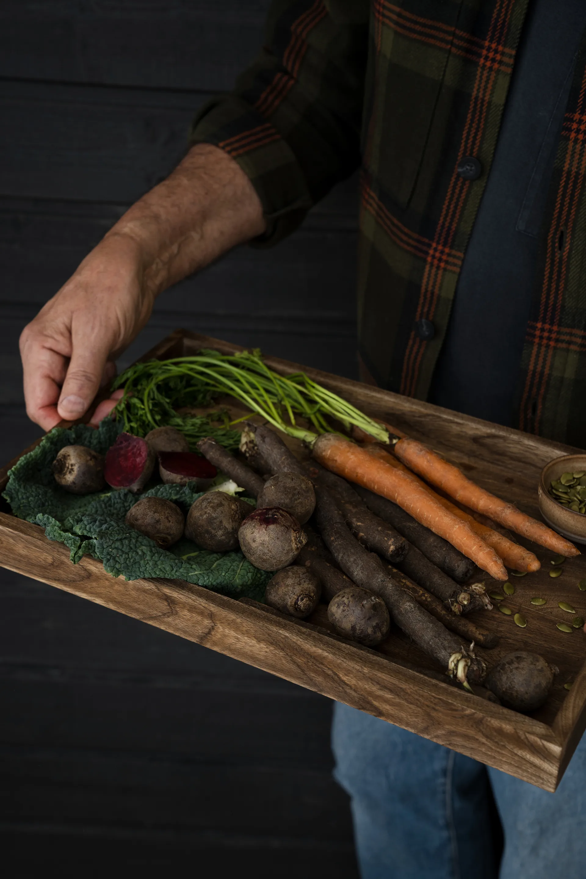 Ernst δίσκος σερβιρίσματος 30x45 εκ., Σκούρο καφέ ERNST