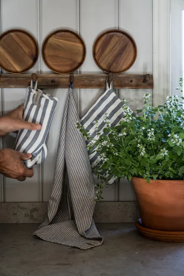 Πετσέτα κουζίνας Ernst λεπτές ρίγες 47x70 εκ. - Μπλε-μπεζ - ERNST