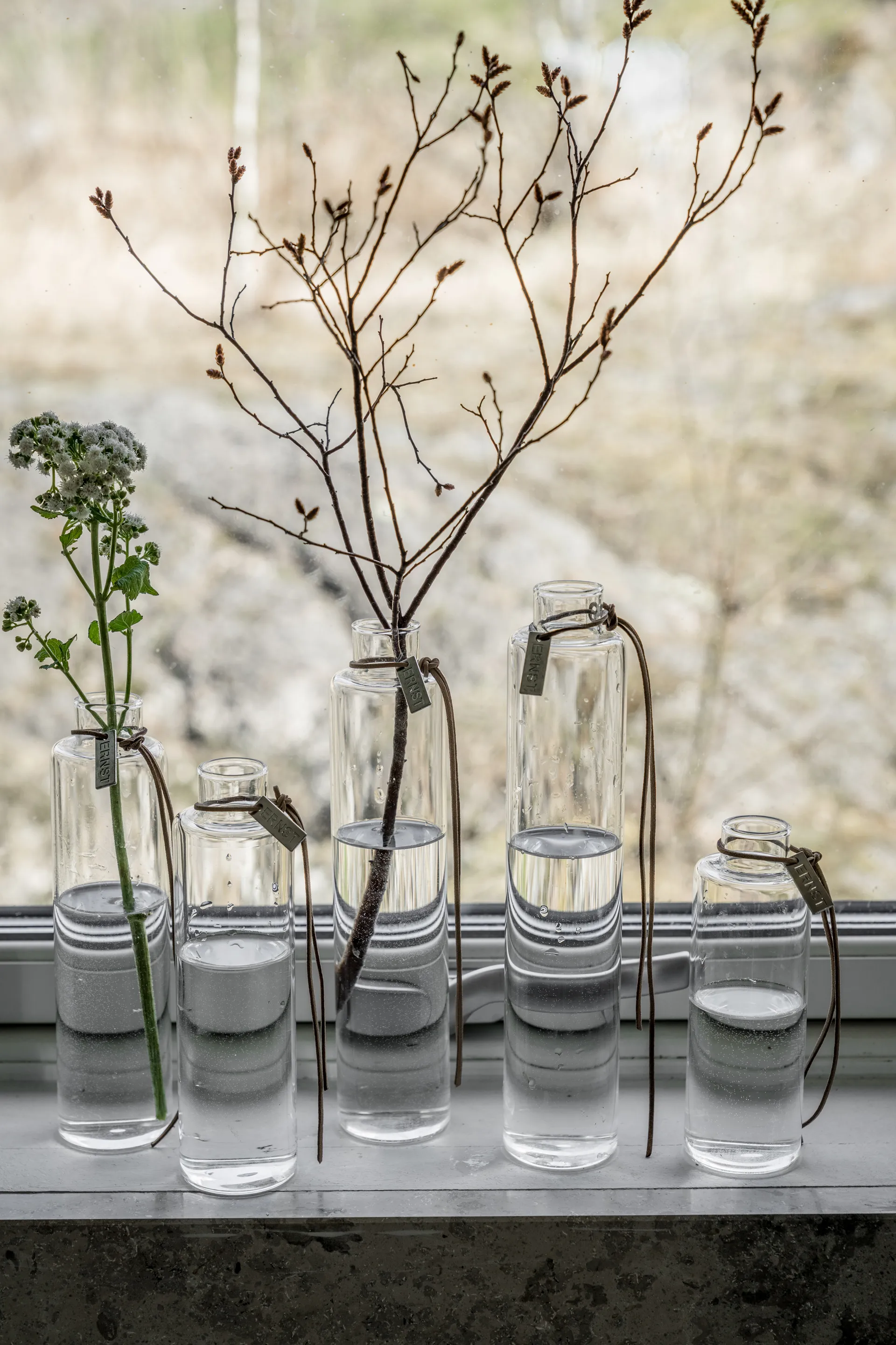 Ernst γυάλινο βάζο Ø5 εκ., Υ 23 εκ. ERNST