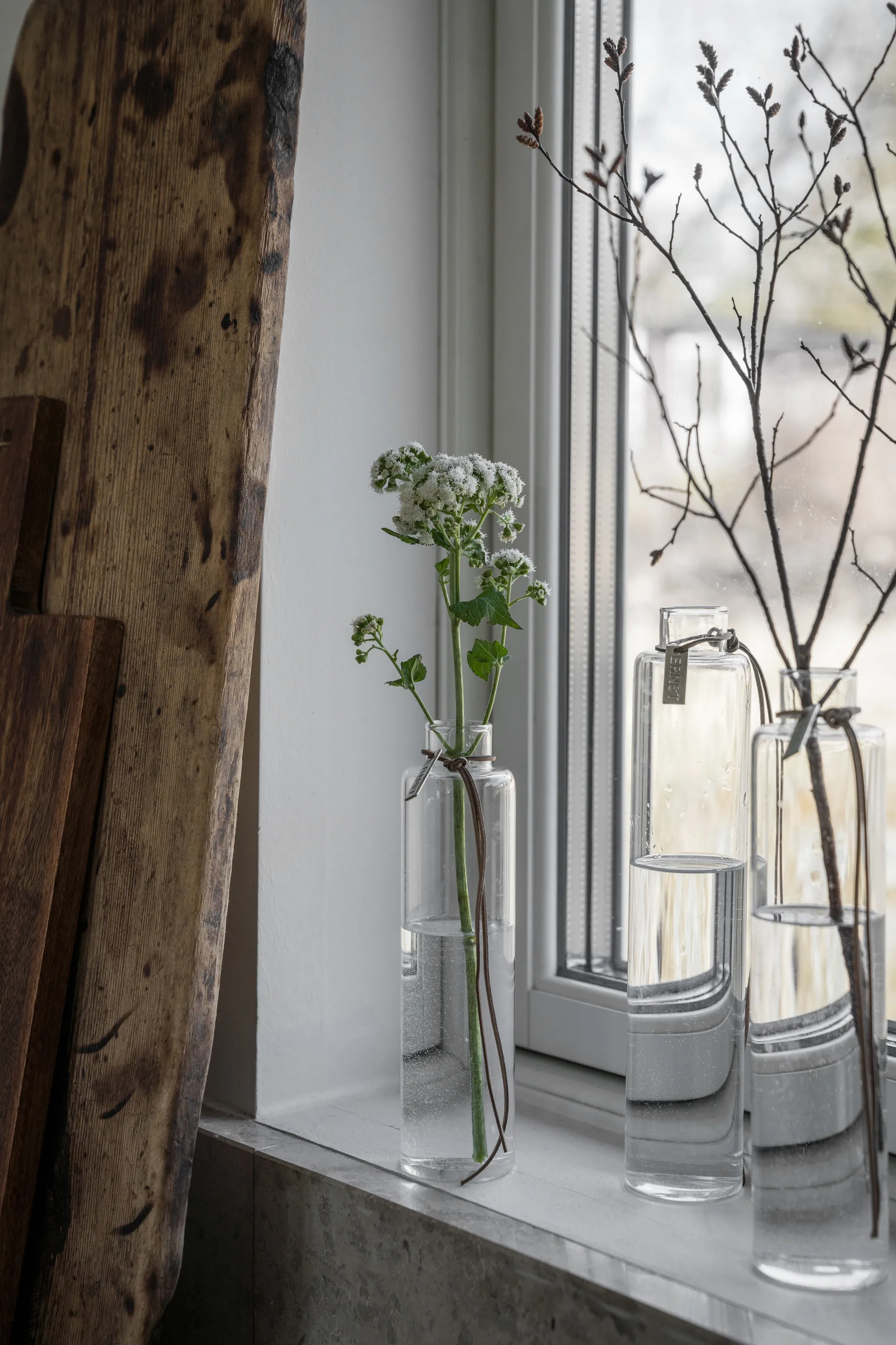 Ernst γυάλινο βάζο Ø5 εκ., Υ 23 εκ. ERNST