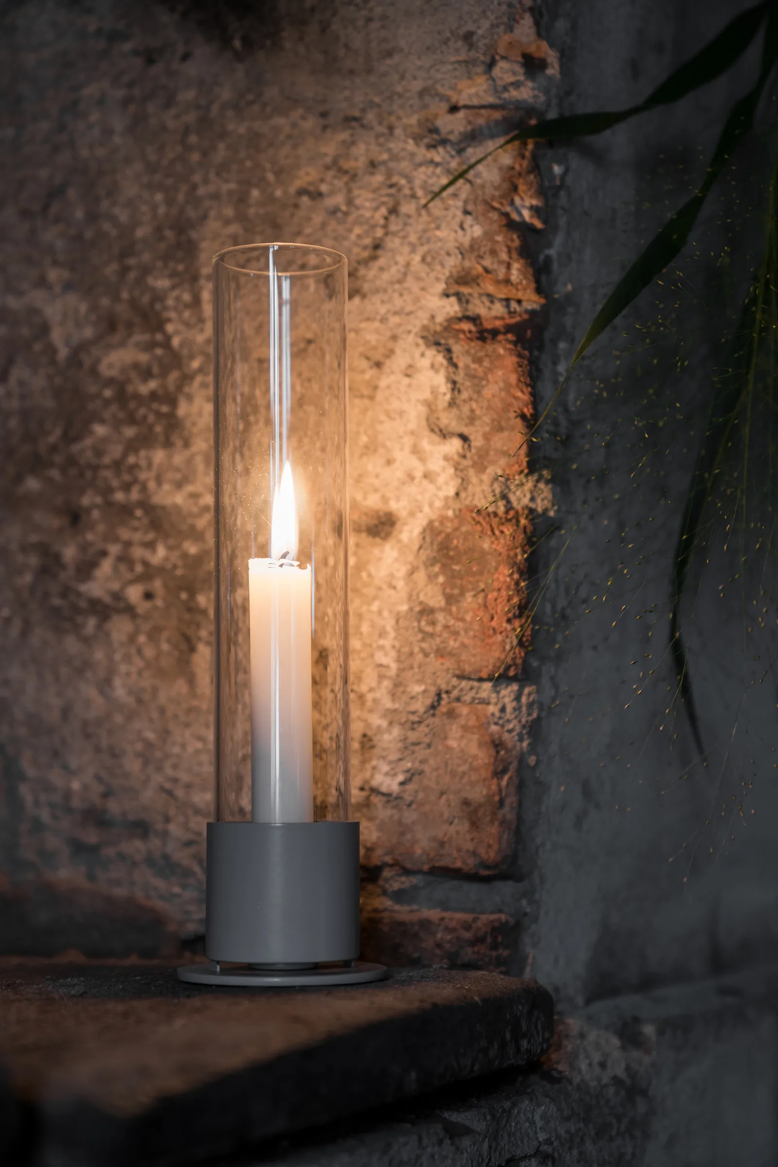 Κηροπήγιο Ernst γυάλινος κύλινδρος Ø7.5 cm, Mole ERNST