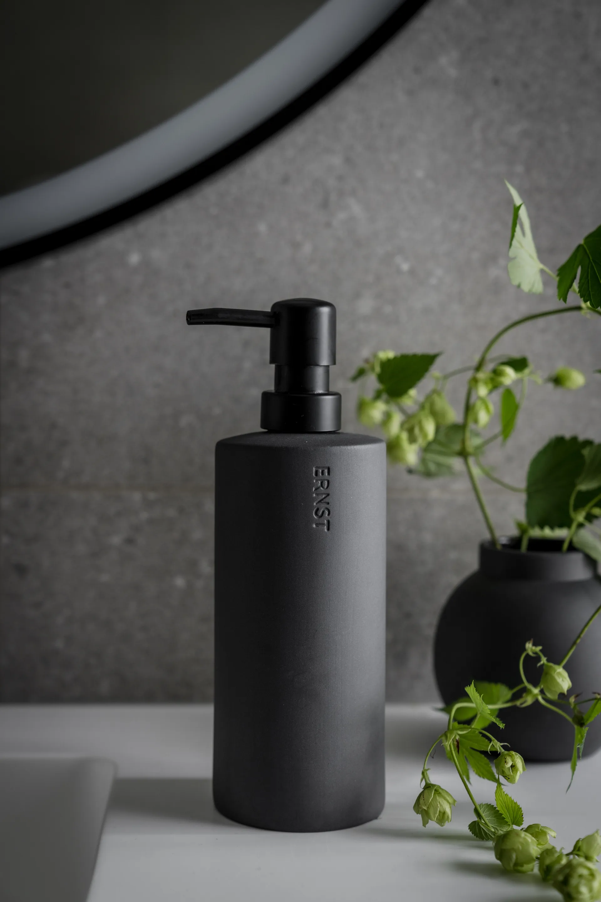 Ernst soap pump 50 cl, Σκούρο γκρί ERNST