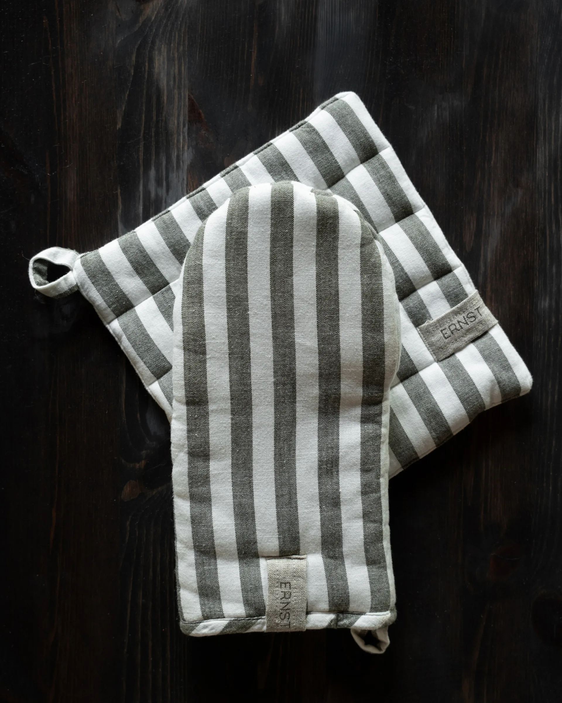 Γάντι φούρνου Ernst με φαρδιά λωρίδα, Φασκόμηλο, λευκό ERNST