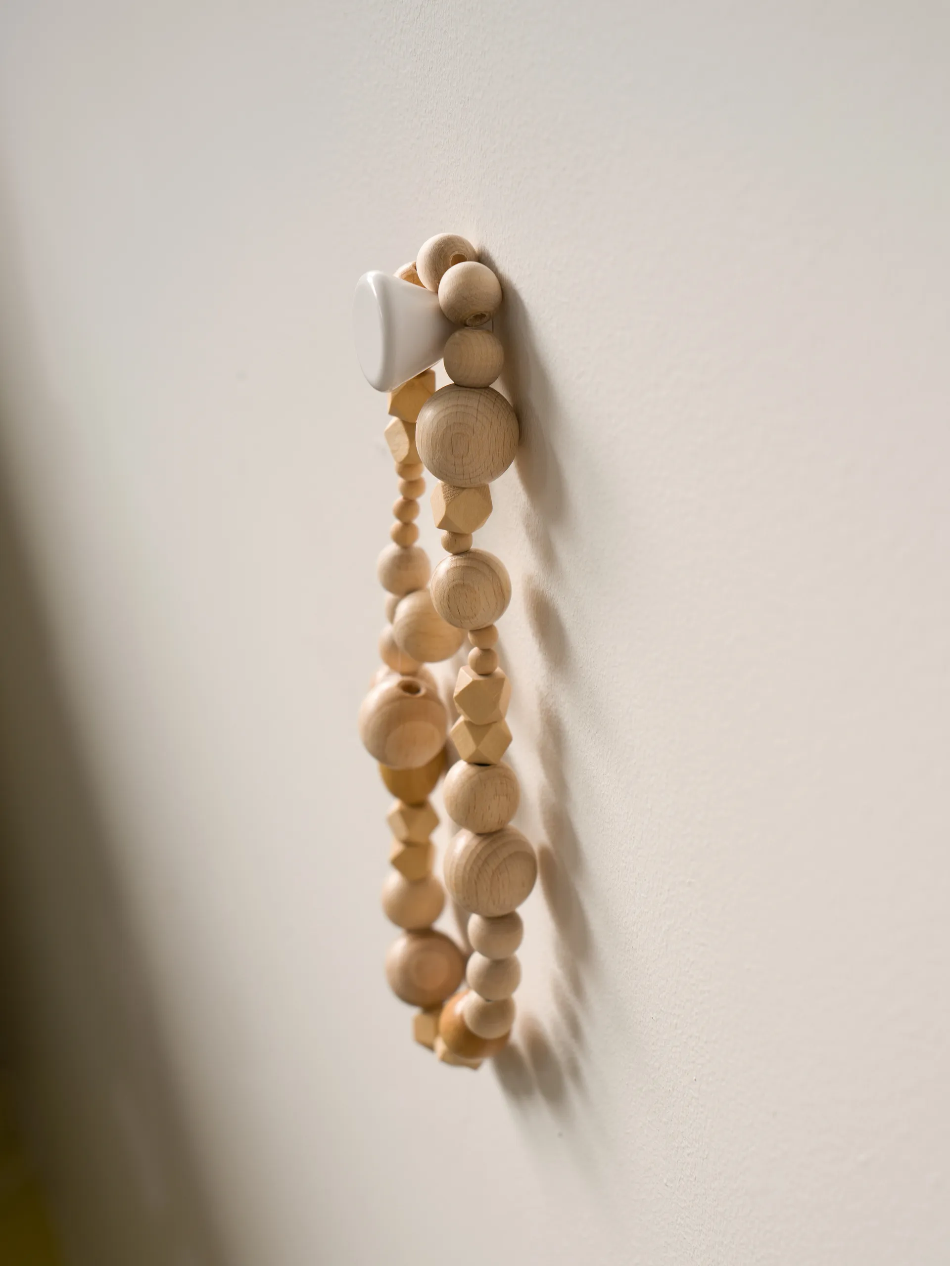 Classic μεγάλο γαντζάκι 2 τεμ., Άσπρο Essem Design