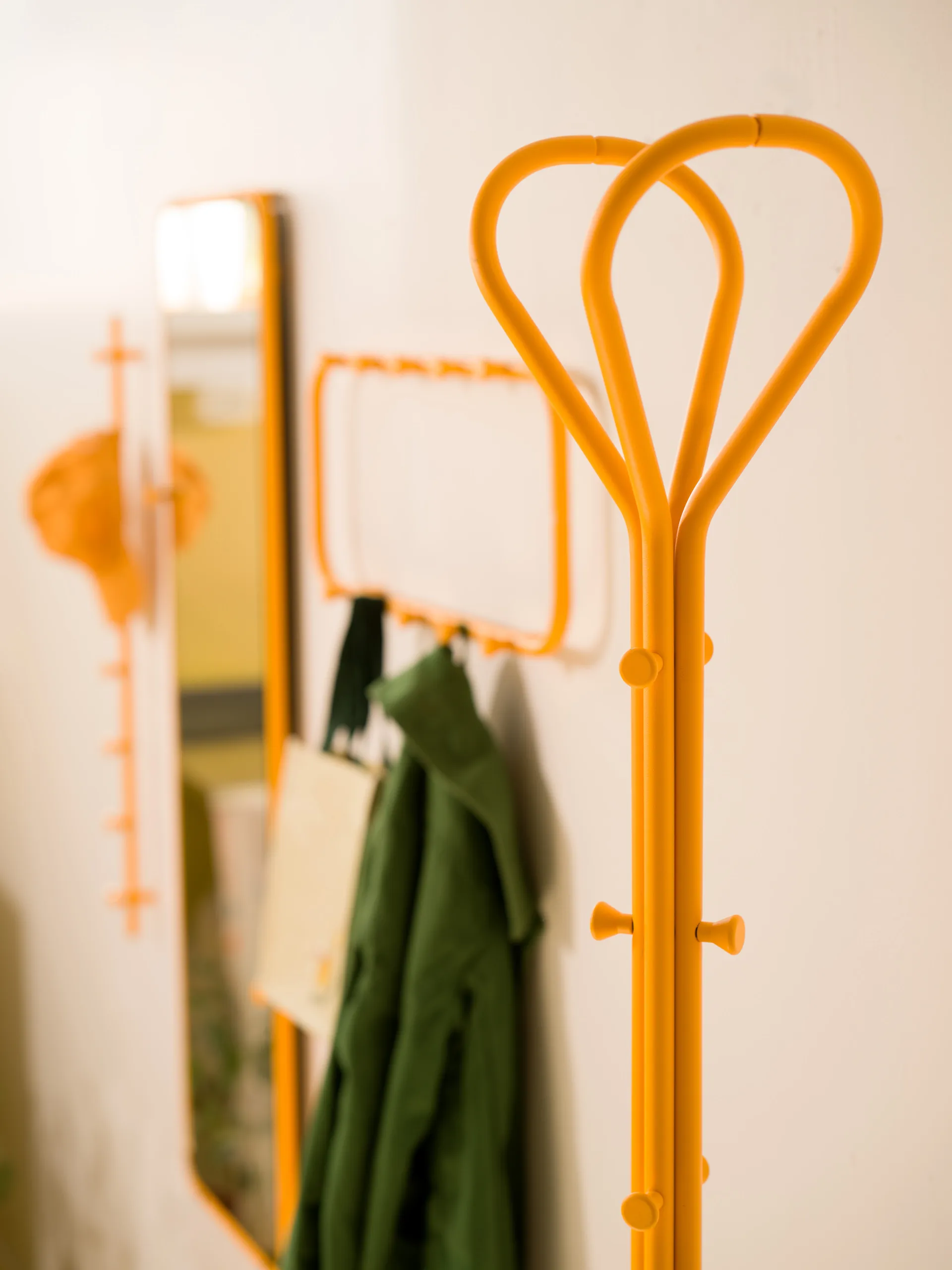 Classic καλόγερος, Sun yellow Essem Design