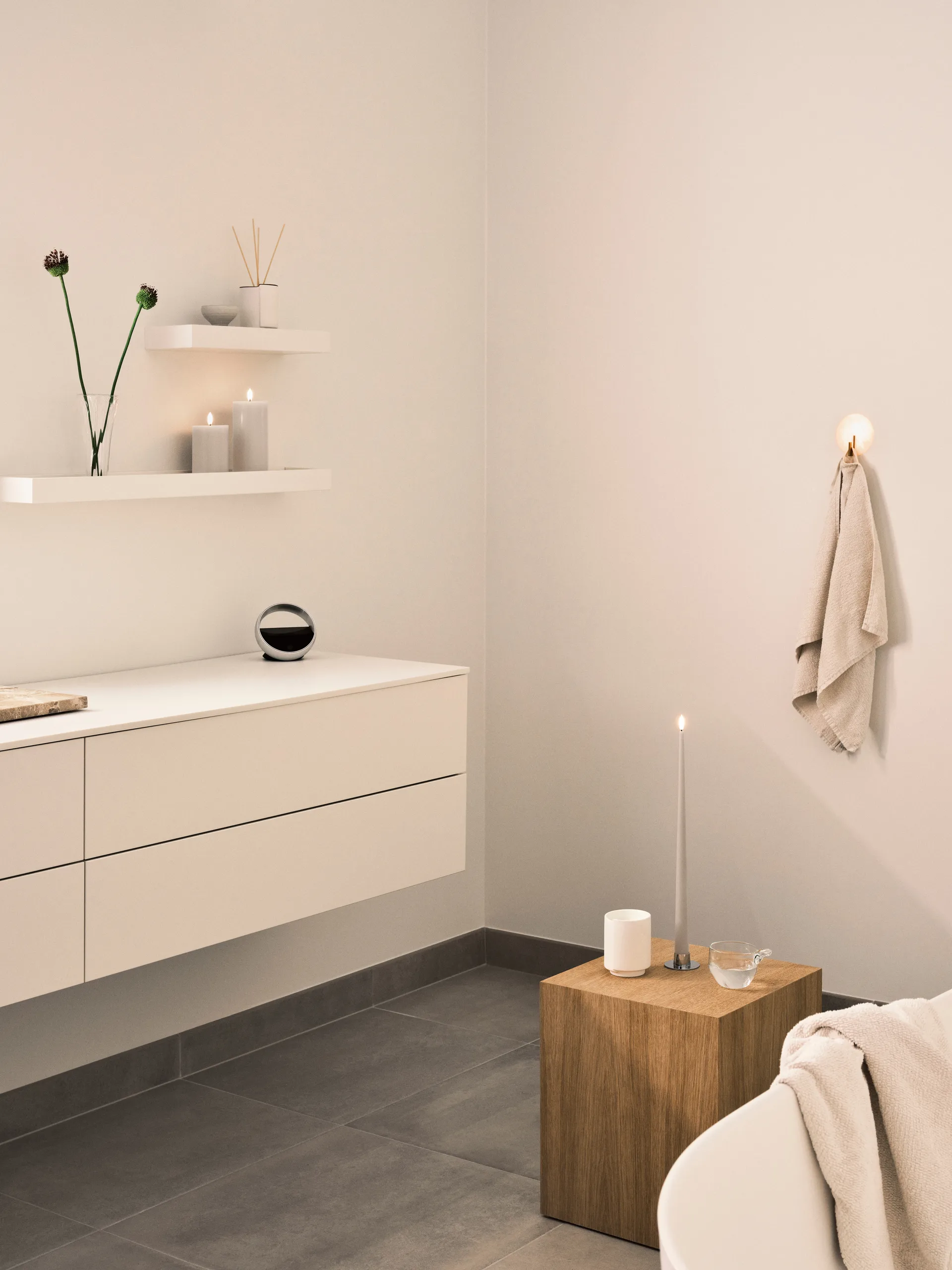 ester & erik κερί μπλοκ LED, 22 Linen Grey, 10 cm ester & erik