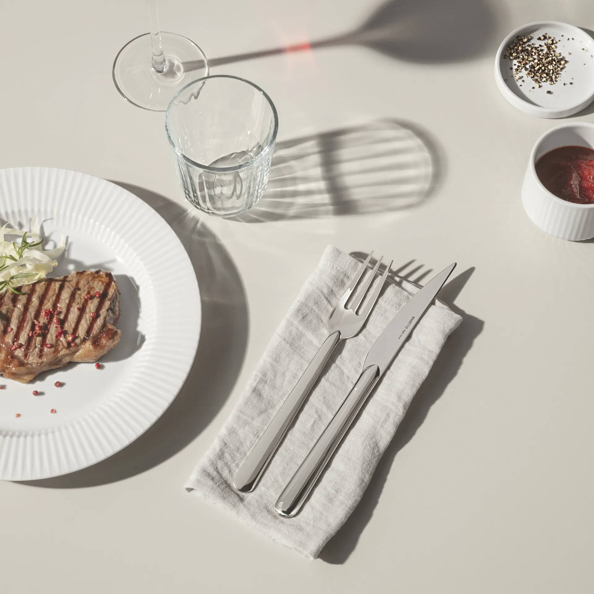 Legio Nova Μαχαιροπίρουνα για γκριλ 8 τεμάχια, ανοξείδωτο ατσάλι Eva Solo