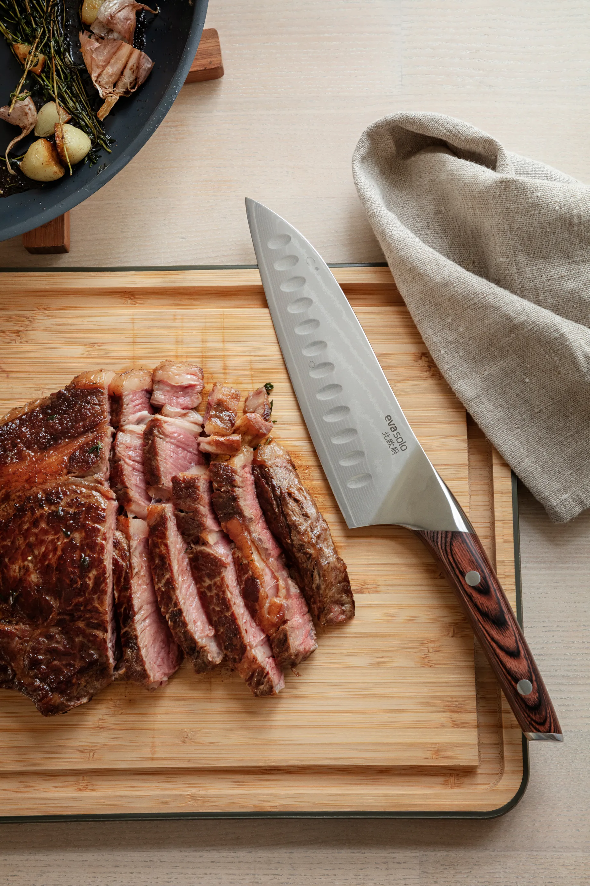 Nordic Kitchen santoku μαχαίρι 18 εκ., Ανοξείδωτο ατσάλι Damascus Eva Solo