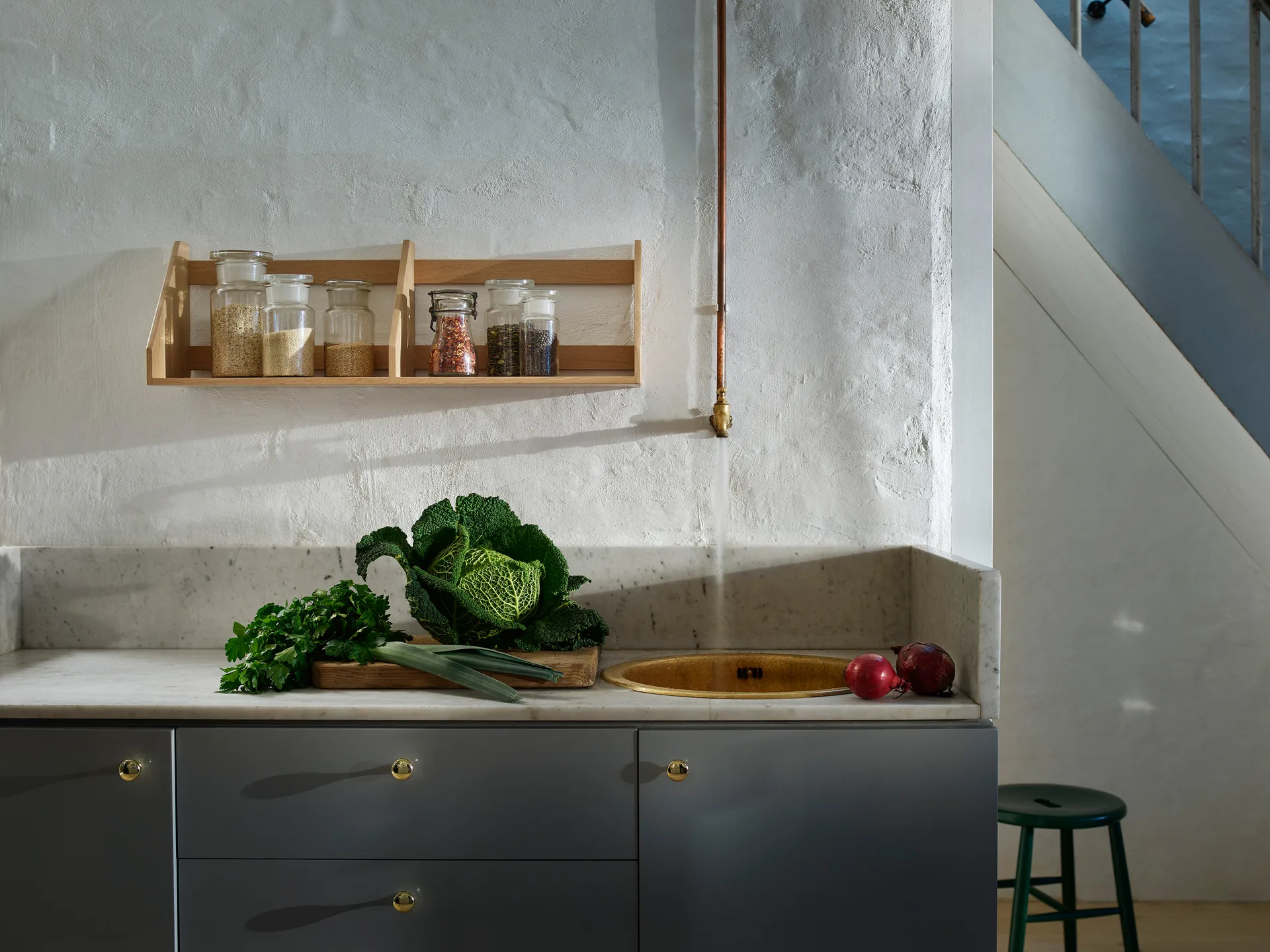 Ράφι B5 gloss 5 80x21 cm, Oak nature lacquered FDB Møbler