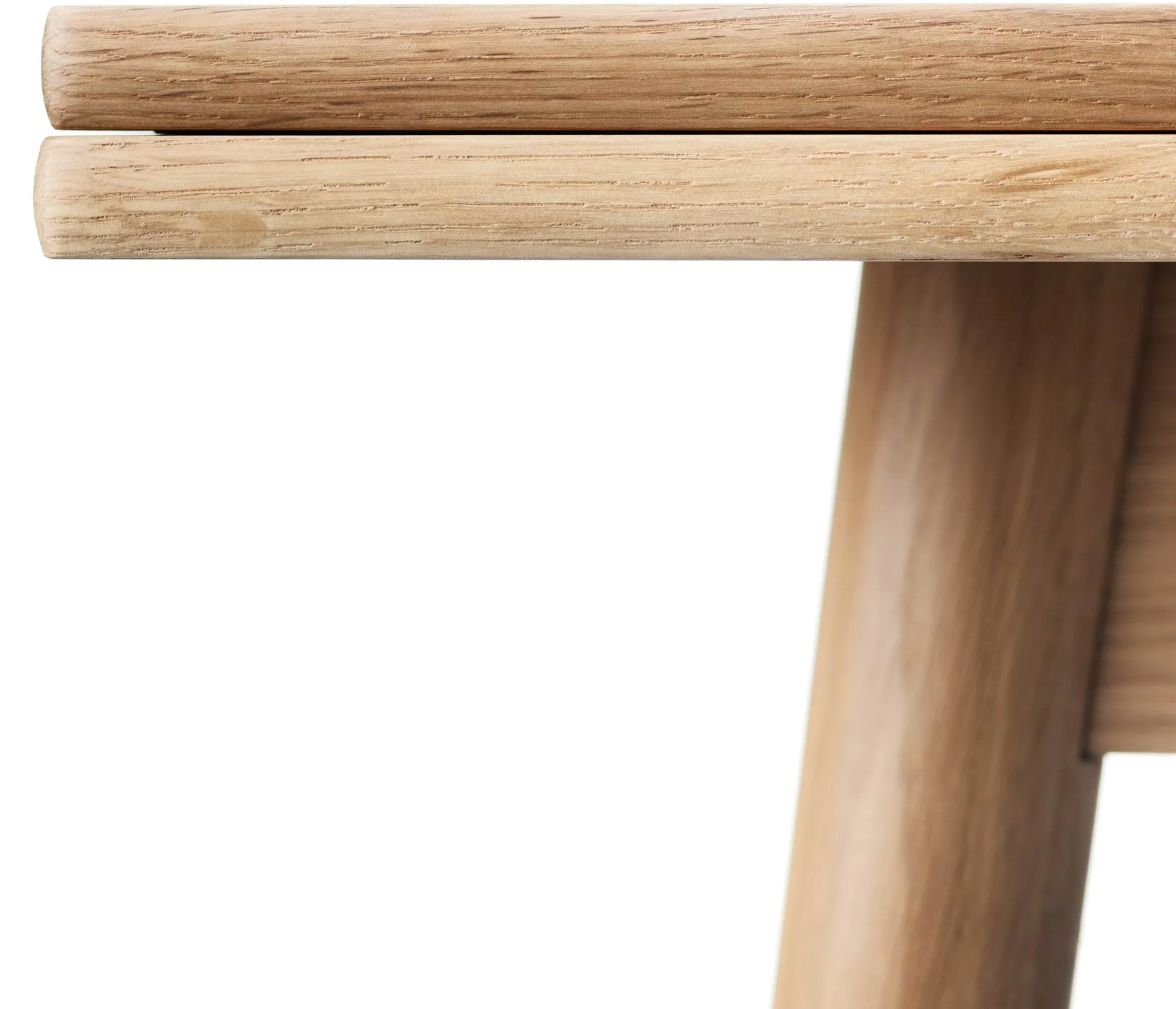 C35AH τραπέζι τραπεζαρίας dutch extract 82x82 εκ., Oak nature-oak nature lacquered FDB Møbler