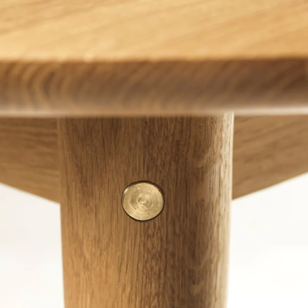 C62E Bjørk τραπέζι φαγητού με 2 πρόσθετες προεκτάσεις, Δρυς solid oiled FDB Møbler