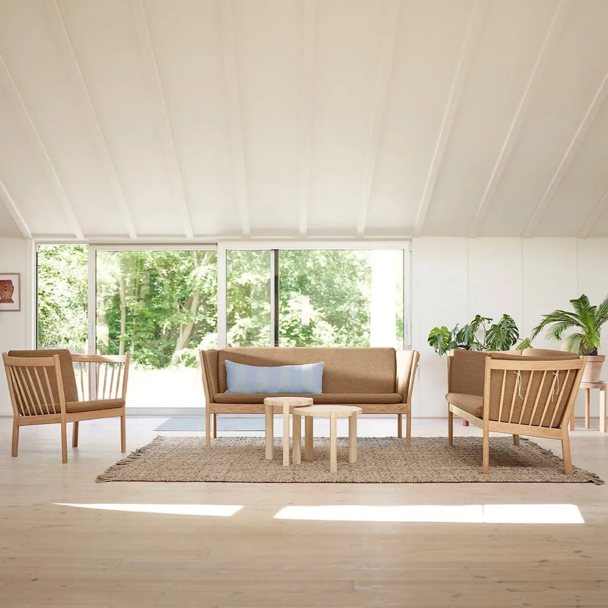 D108 Ragnesminde πλαϊνό τραπέζι Ø35 cm, Φύση FDB Møbler