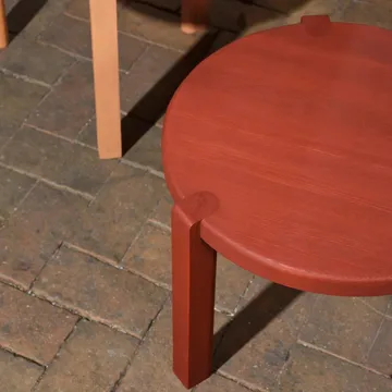 D108 Ragnesminde τραπεζάκι σαλονιού Ø48 cm - Carmine red - FDB Møbler