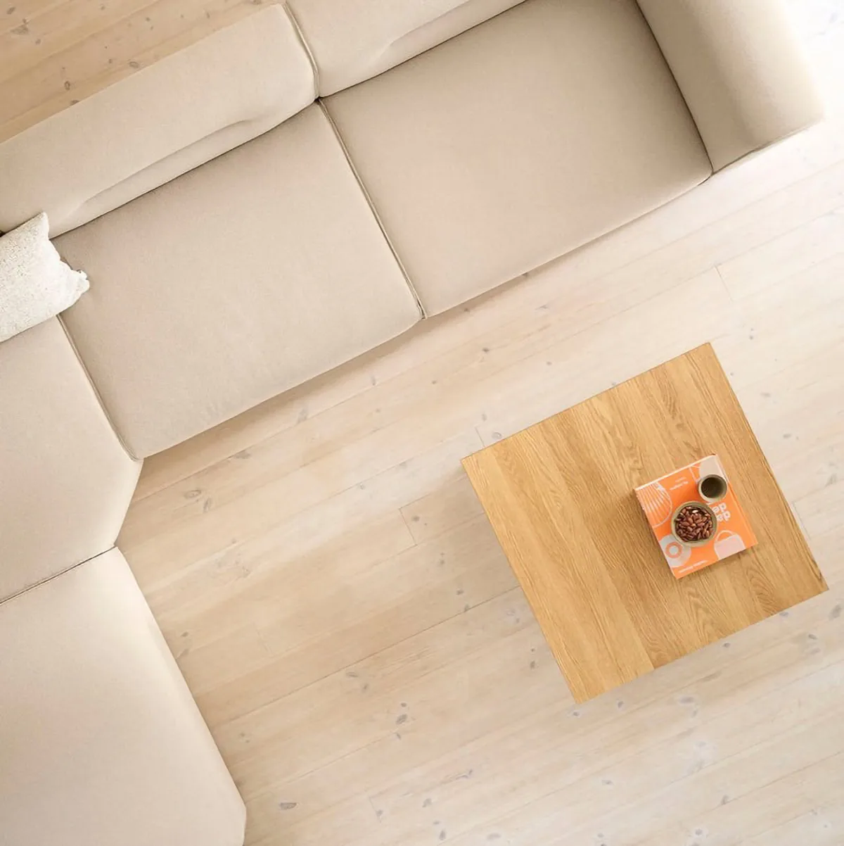 Τραπέζι σαλονιού D33 80x80 εκ., Δρυς solid oiled FDB Møbler