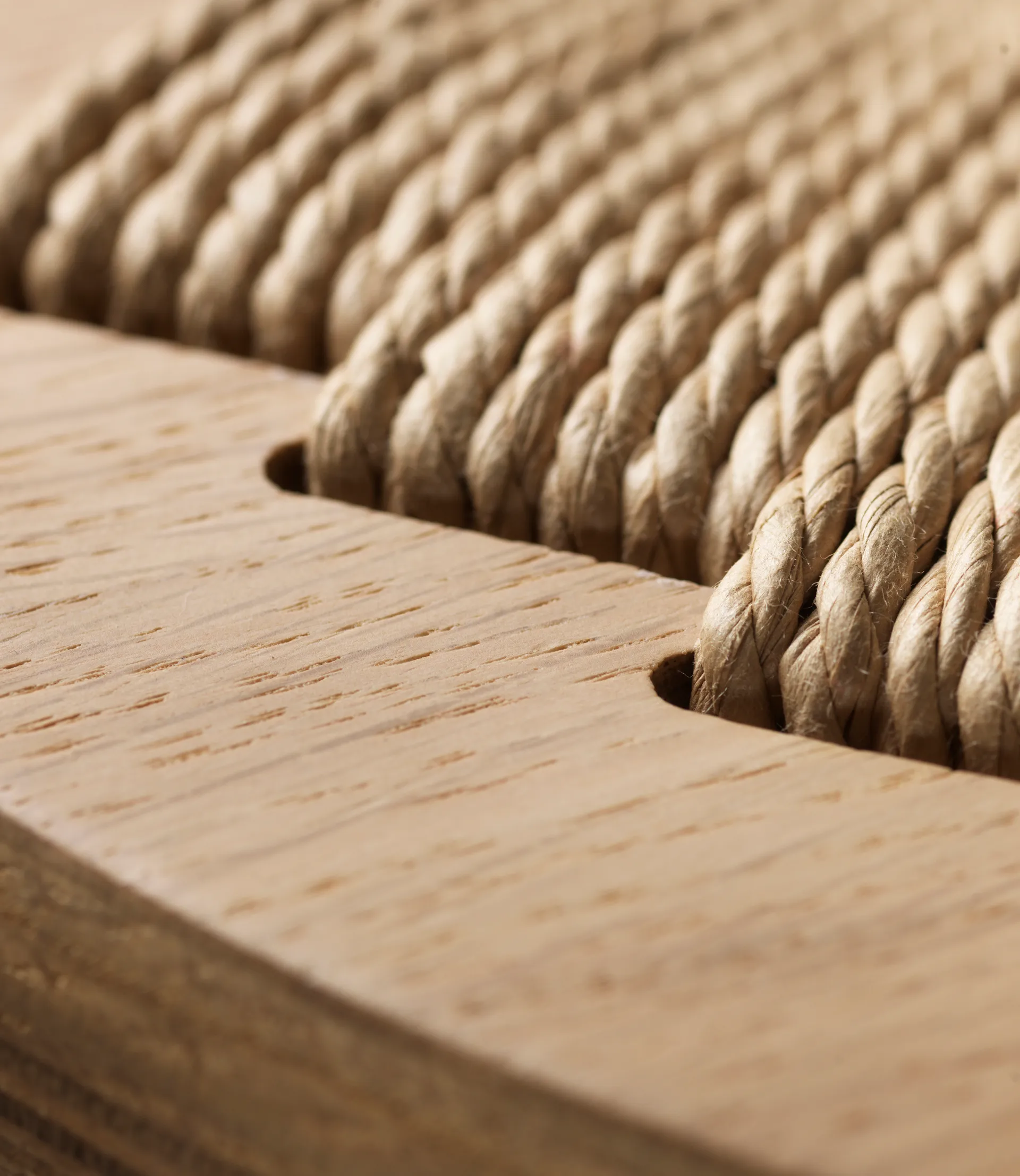 J165C Καρέκλα Μπαρ 65 εκ., Oak nature lacquered-nature FDB Møbler