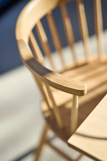 Καρέκλα J18 - Oak brown oiled - FDB Møbler