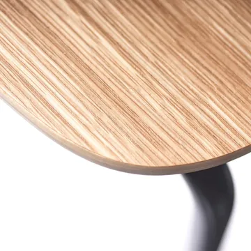 J182 Holmen καρέκλα - Oak veneer-black legs - FDB Møbler