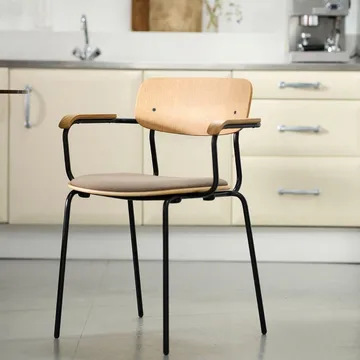 J183 Holmen πολυθρόνα με μπράτσα - Oak veneer-black legs-taupe - FDB Møbler