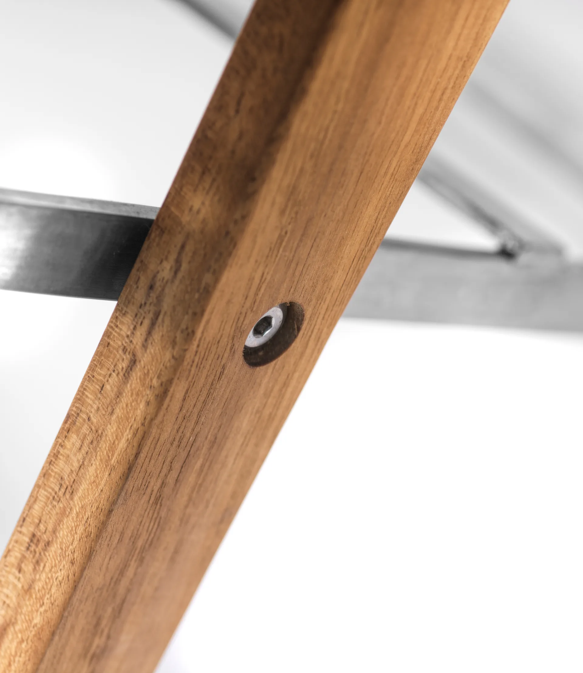 M24 Lilleø παγκάκι μπαλκονιού, Teak-ανοξείδωτο ατσάλι FDB Møbler
