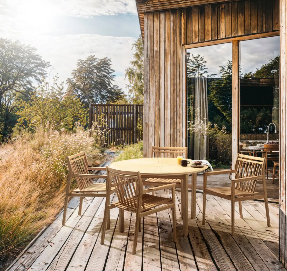 M27 Sammen τραπεζαρία κήπου Ø120 cm, Teak solid oiled FDB Møbler