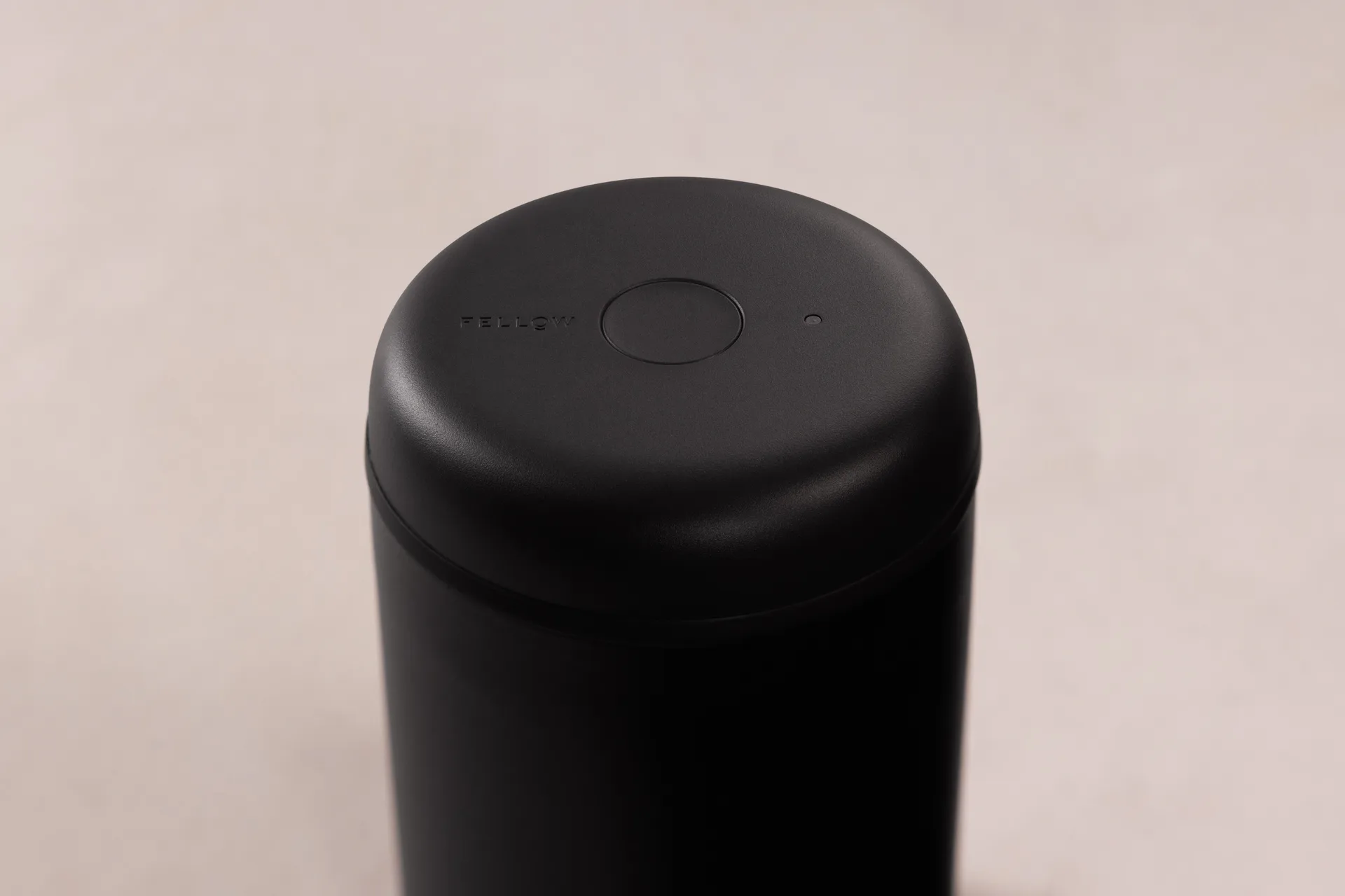 Ηλεκτρικό δοχείο κενού Atmos 1,2 L, Matte black Fellow