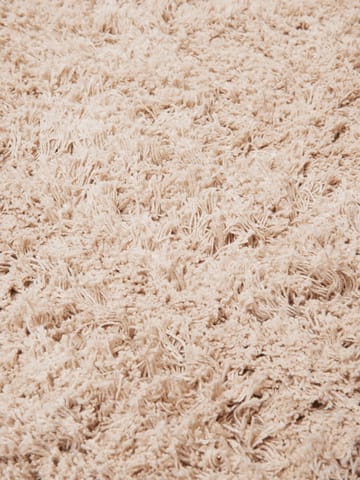 Amass μακρύτριχο χαλί 70x140 εκ. - Off-white - Ferm Living