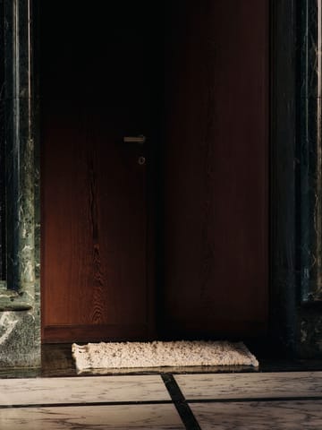 Amass μακρύτριχο χαλί 70x50 εκ. - Off-white - Ferm Living