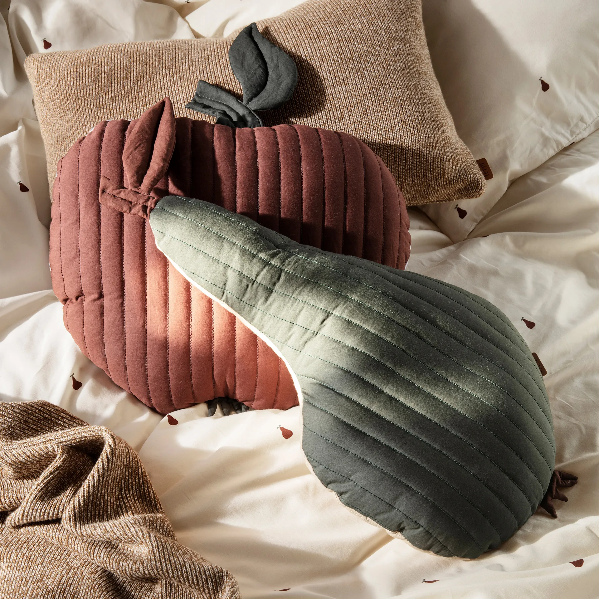 Apple μαξιλάρι 45x49 cm, Κανέλα Ferm Living