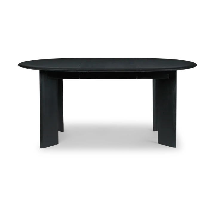 Bevel Extendable τραπέζι φαγητού - Μαύρη Λαδερή οξιά, περιλαμβάνει 2 πρόσθετο φύλλο - Ferm Living