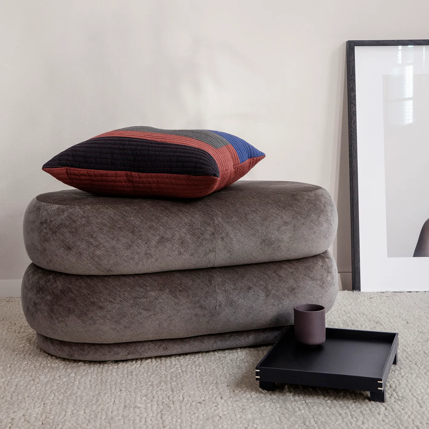 Bon ξύλινος δίσκος μικρός, Δρυς βαμμένη μαύρη Ferm Living