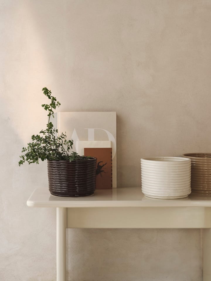 Corduroy γλάστρα Ø20x15 cm, Carob Brown Ferm Living