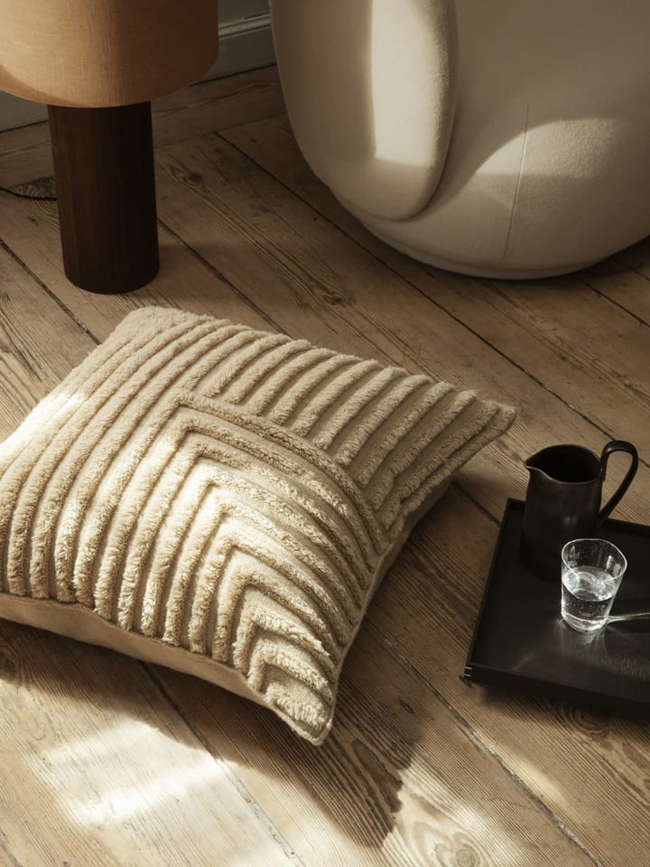 Crease μαξιλάρι 80x80 cm, Ανοιχτόχρωμη Άμμος Ferm Living