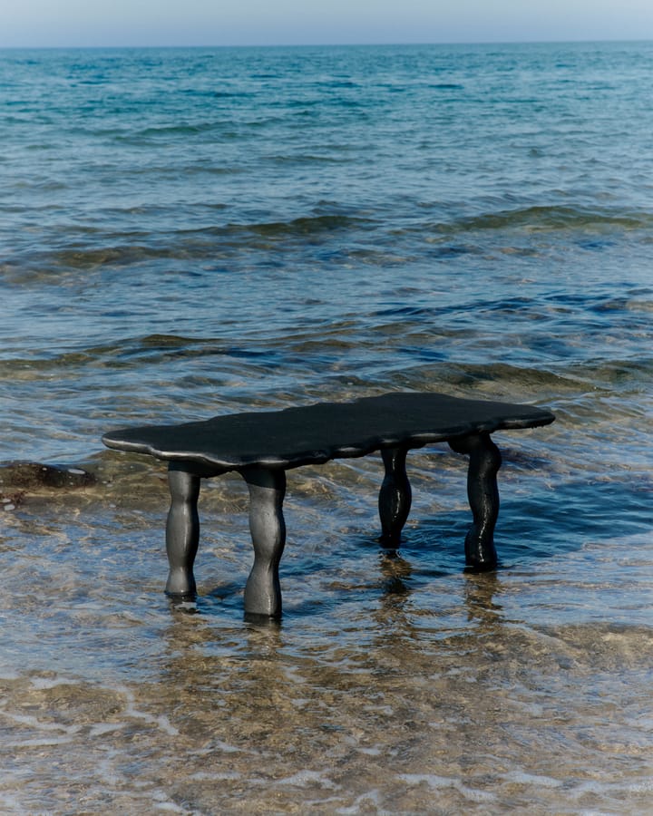 Dal Piece τραπεζάκι του καφέ 100x50x47 cm, Μαύρο Αλουμίνιο Ferm Living