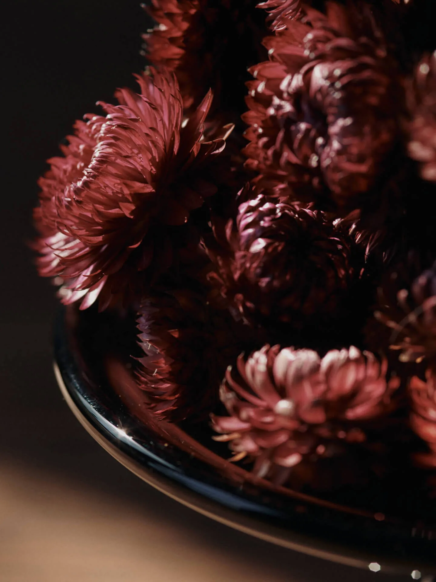 Damo γυάλινη πιατέλα-κεντρικό στοιχείο Ø21 εκ., Dark Grape Ferm Living