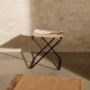 Desert σκαμπό  - Μαύρο-έδαφος - Ferm Living