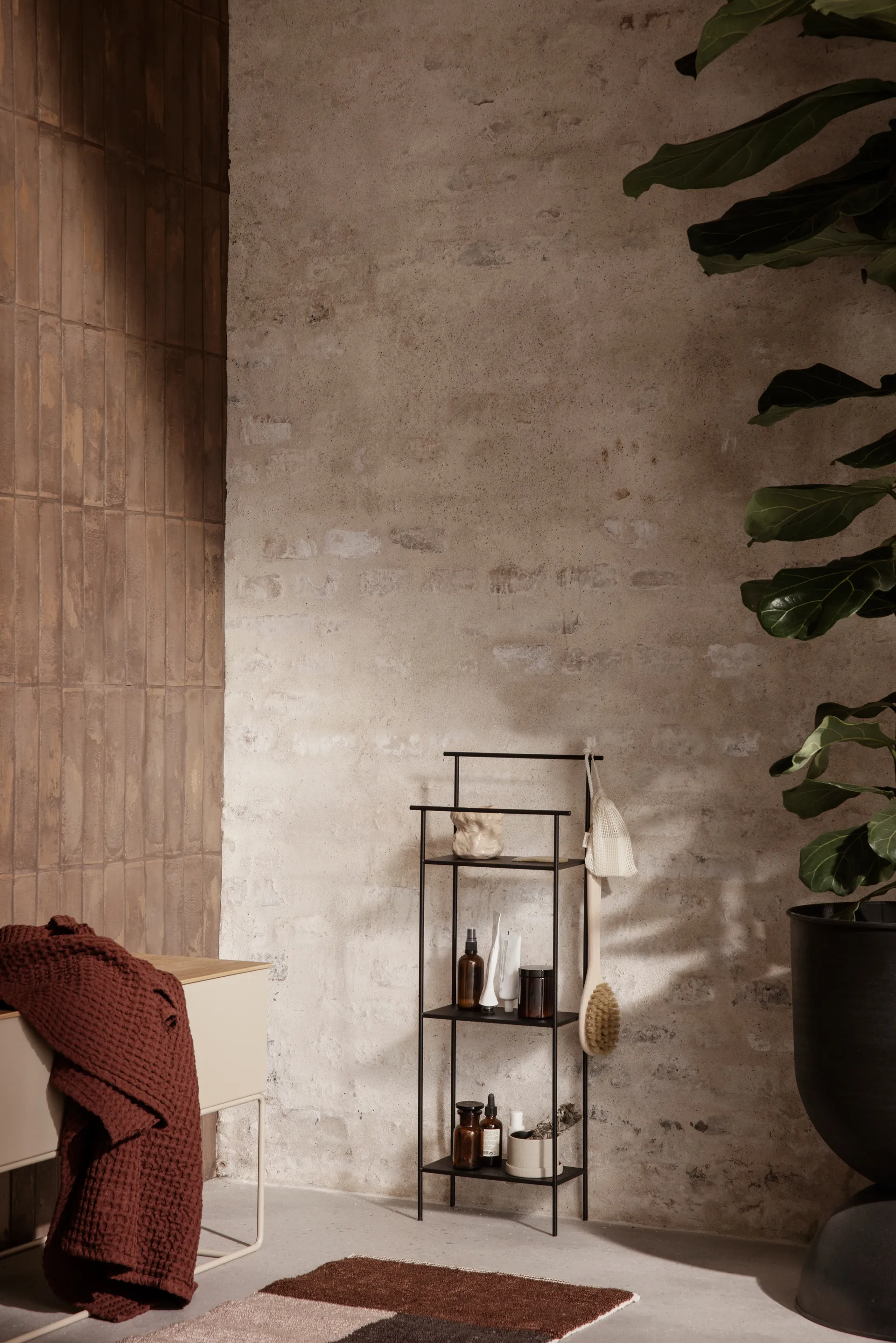 Dora ράφι 30x79 cm, Μαύρο Ferm Living