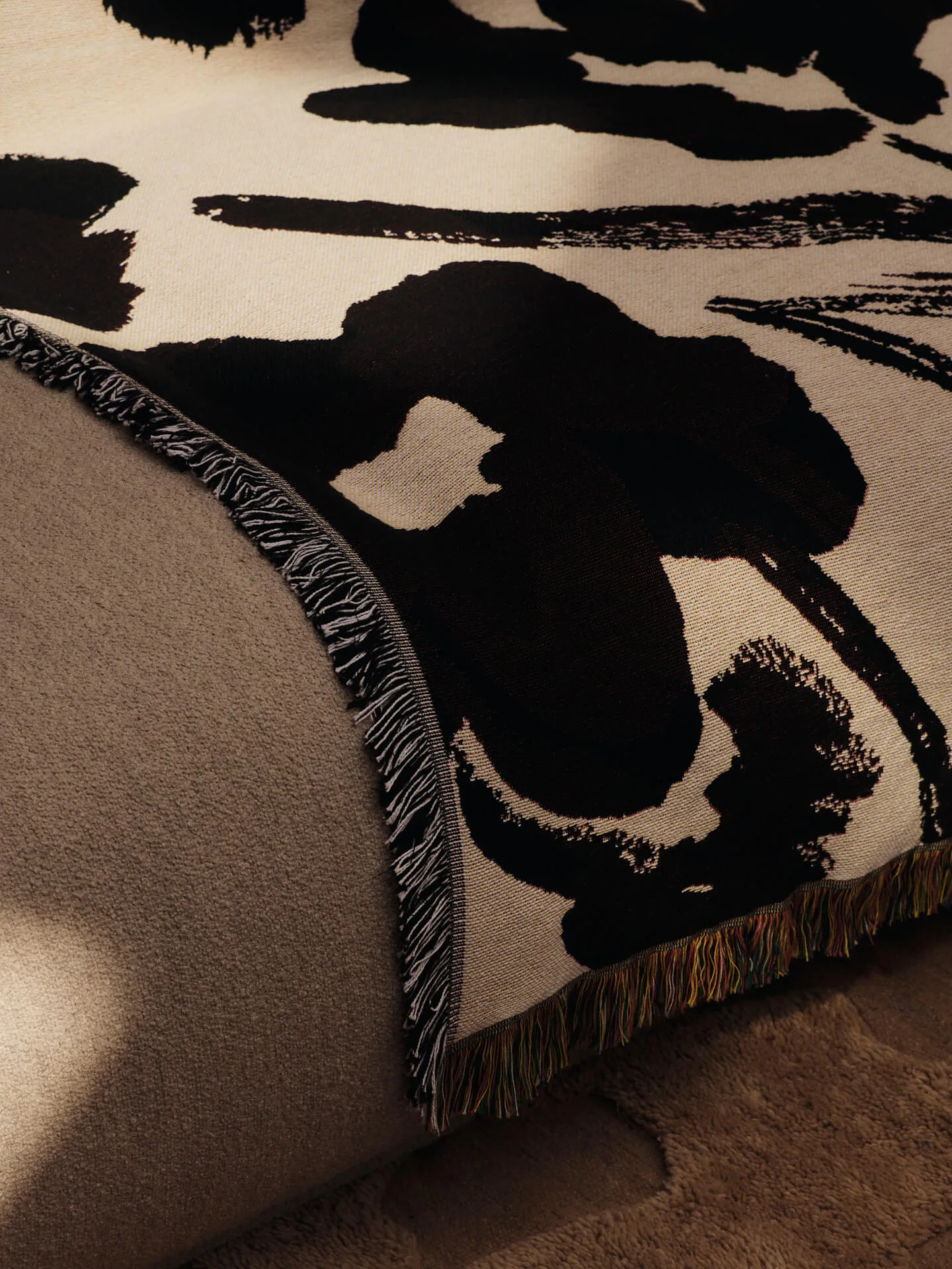 Falda smocked bolster κυλινδρικό μαξιλάρι, Off-white-Dark grape Ferm Living