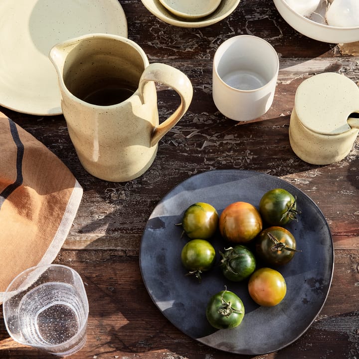 Flow πιάτο 22 cm, μαύρο Ferm Living