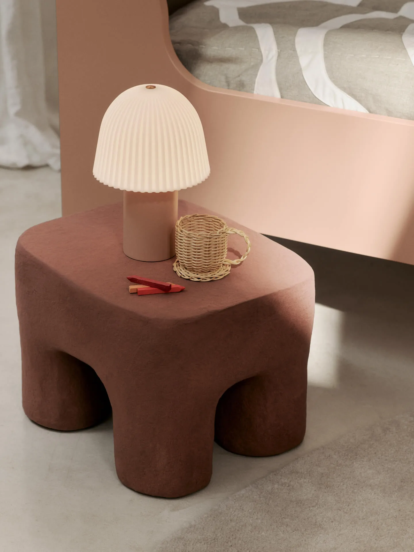 Φορητό φωτιστικό Frill, Rose-white Ferm Living