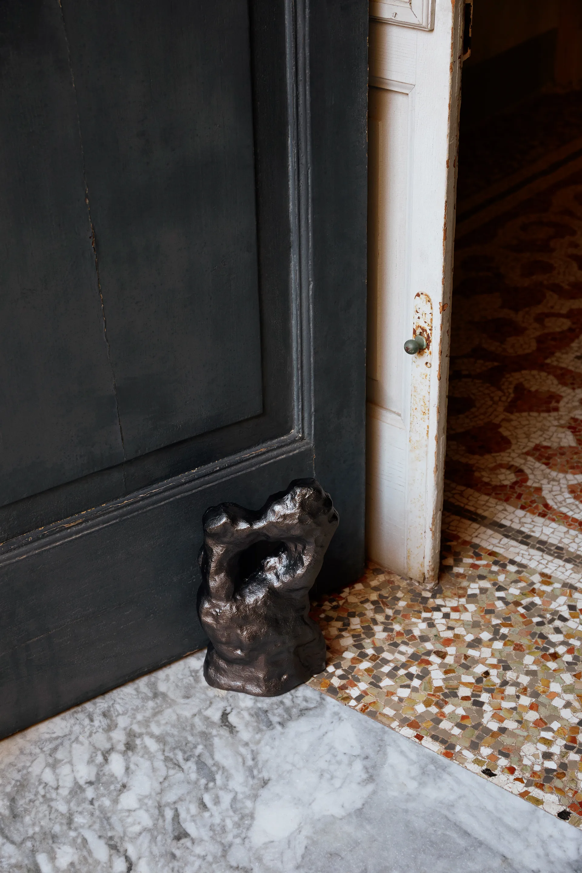 Grotto Γλυπτό, Blackened Aluminium Ferm Living