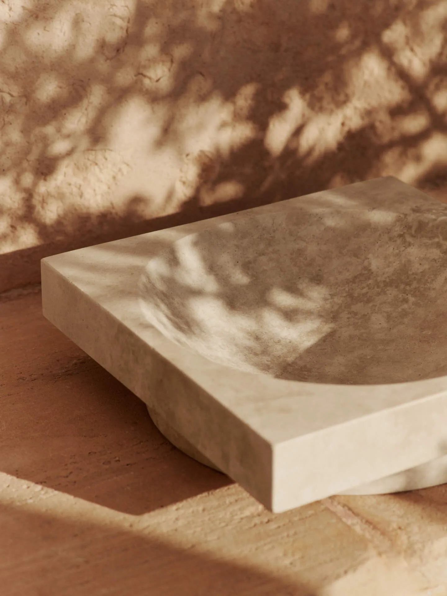 Διακοσμητικό μπολ με καπάκι Hew., Travertine Ferm Living