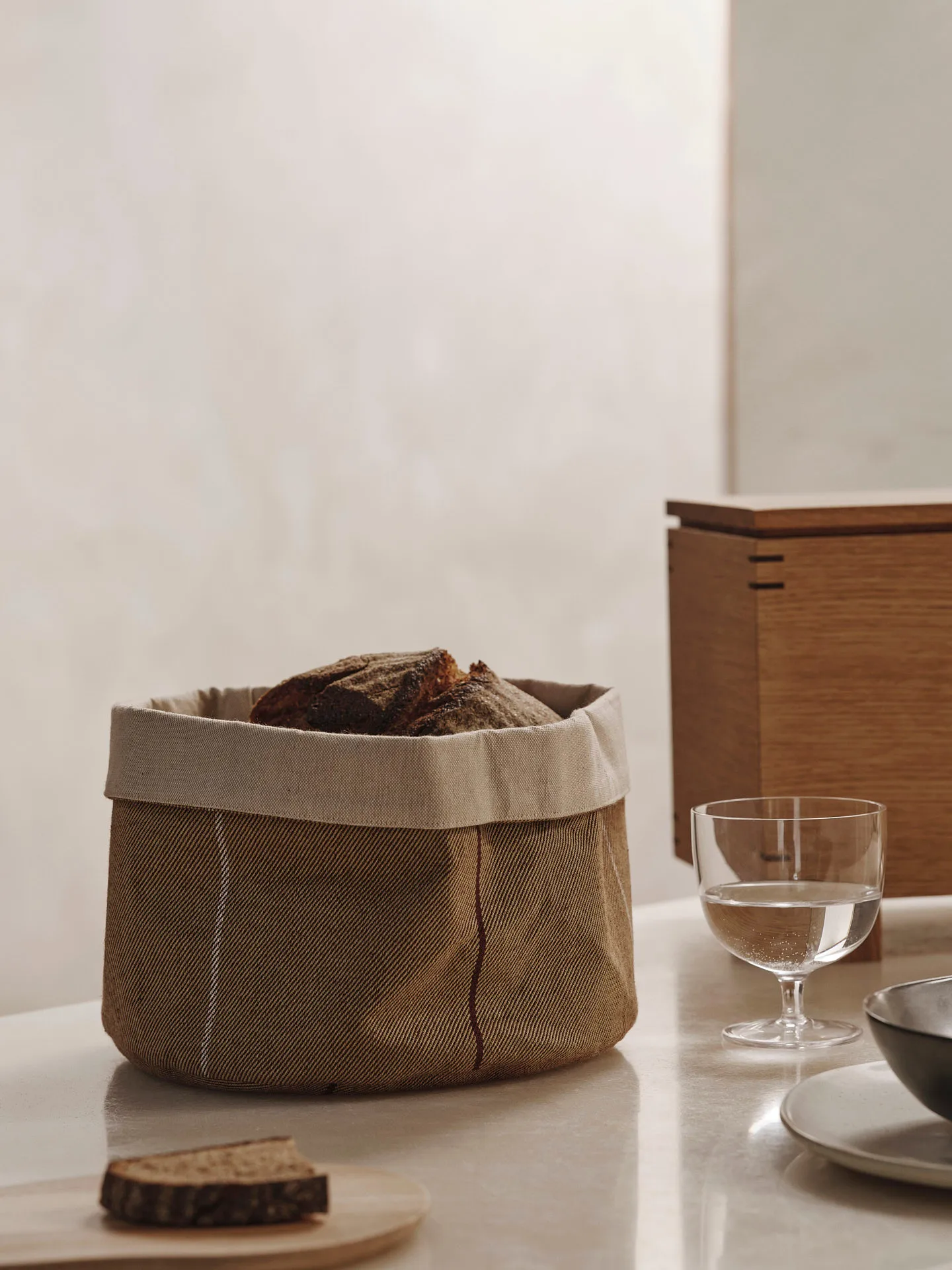 Ito Kitchen Basket ψωμιέρα Ø23 cm, Natural-straw Ferm Living