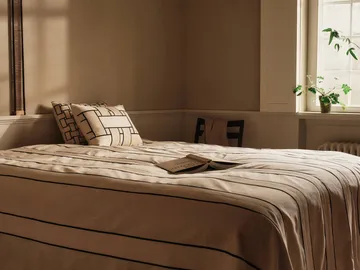 Lattice μαξιλαροθήκη - Off-white-black, 40x60 εκ. - Ferm Living