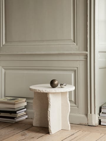 Mineral σκαλιστό τραπέζι 52cm - Bianco Curia - Ferm Living
