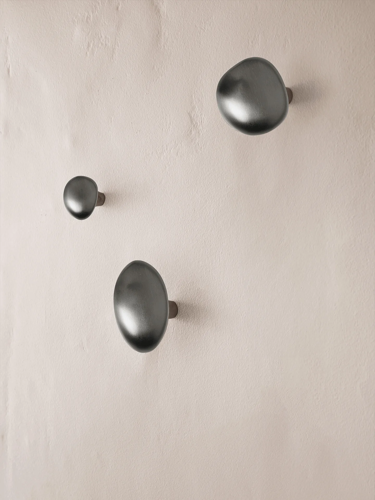 Mushroom γάντζος, Black brass Ferm Living